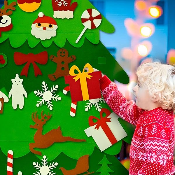 Zestaw z filcową choinką i ozdobami FELTPINETREE